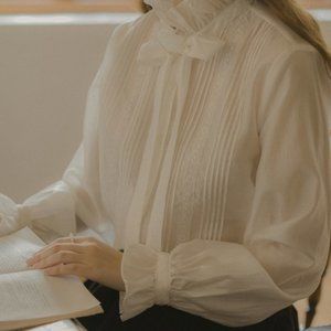 New Vintage Style White Shirt